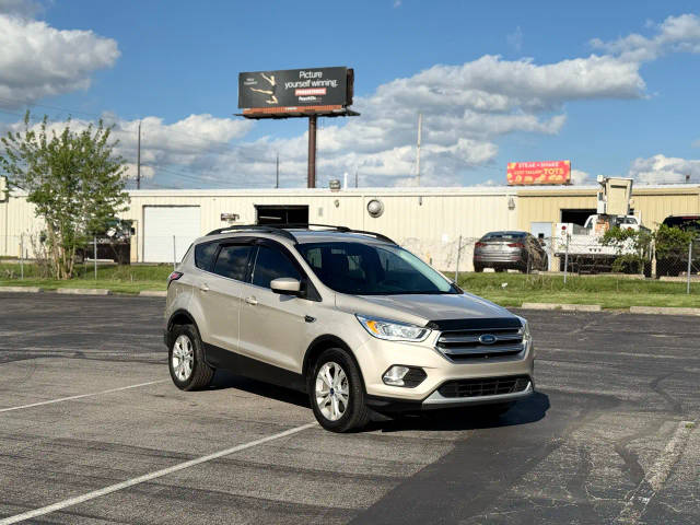 2017 Ford Escape SE FWD photo