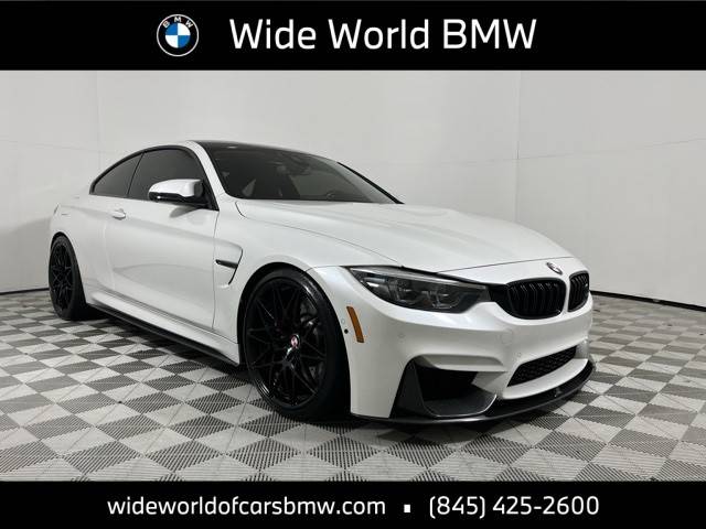 2020 BMW M4  RWD photo