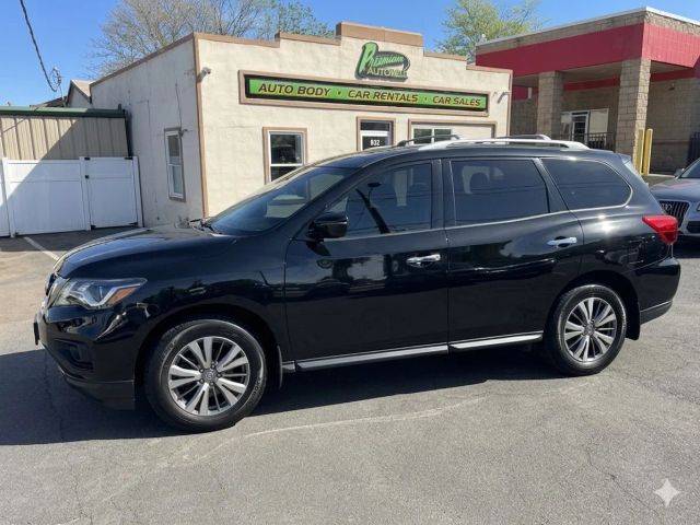 2020 Nissan Pathfinder S 4WD photo