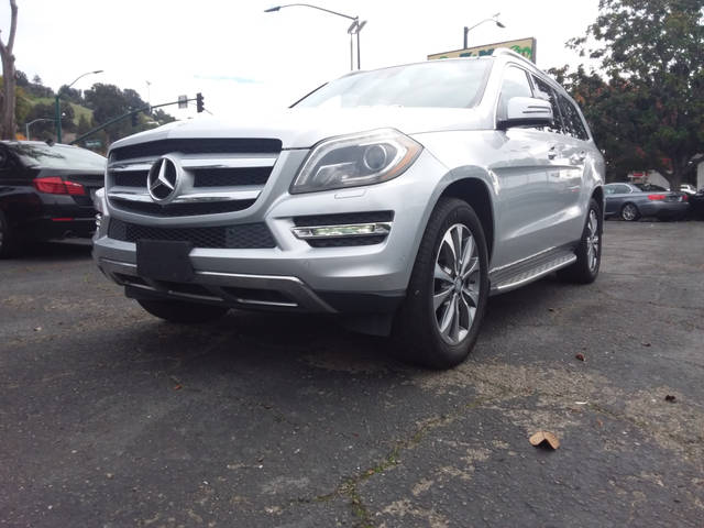 2015 Mercedes-Benz GL-Class GL 450 AWD photo