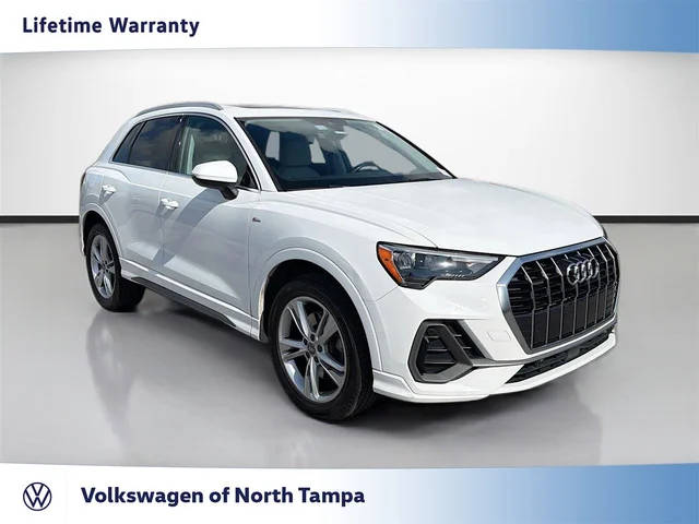 2020 Audi Q3 S line Premium AWD photo