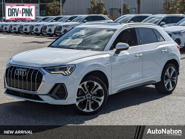 2020 Audi Q3 S line Premium Plus AWD photo