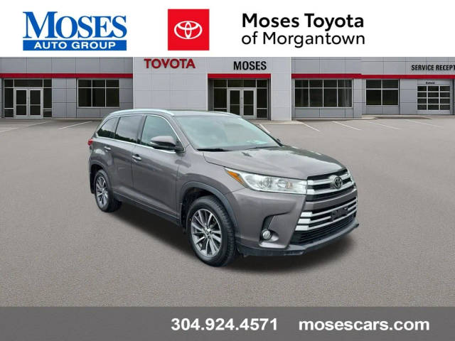 2019 Toyota Highlander XLE AWD photo