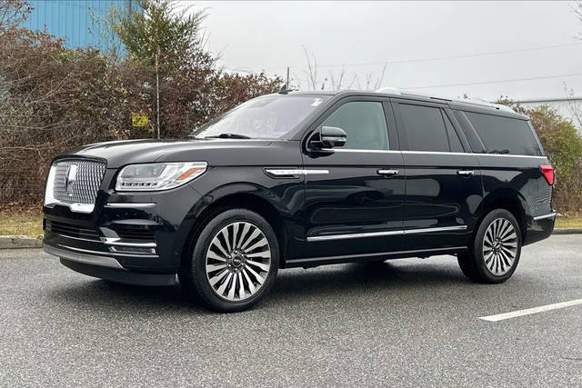 2019 Lincoln Navigator L Reserve 4WD photo