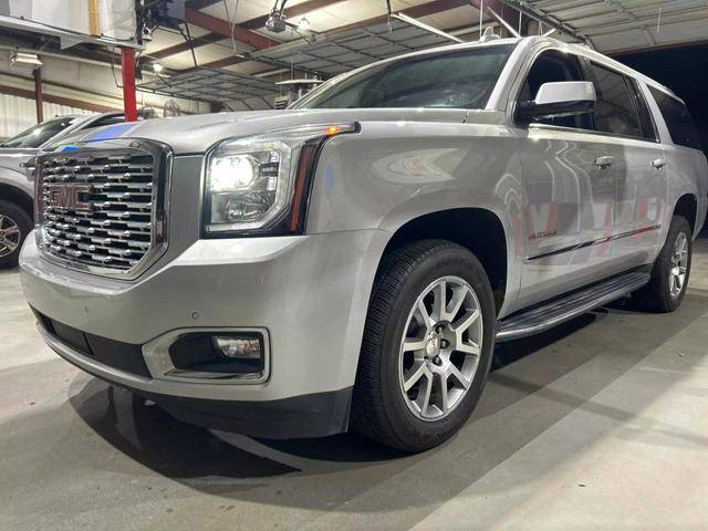 2019 GMC Yukon XL Denali RWD photo