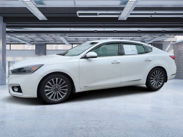 2019 Kia Cadenza Premium FWD photo