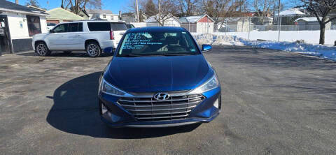 2020 Hyundai Elantra Value Edition FWD photo