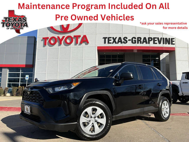 2019 Toyota RAV4 LE FWD photo