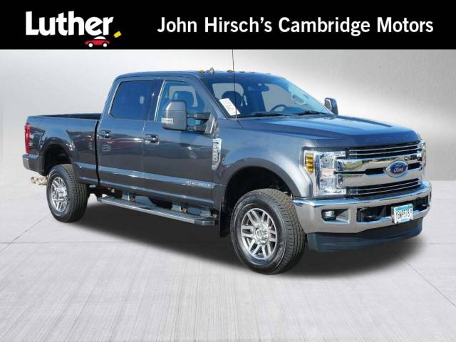 2019 Ford F-350 Super Duty LARIAT 4WD photo