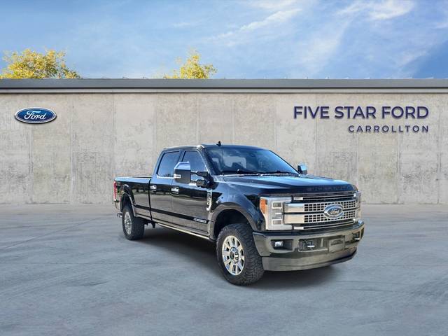 2019 Ford F-350 Super Duty Platinum 4WD photo