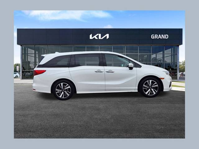 2020 Honda Odyssey Elite FWD photo