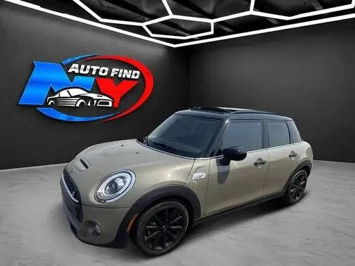 2020 MINI Hardtop 4 Door Cooper S FWD photo