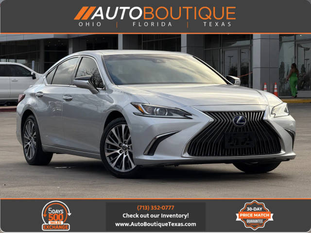 2020 Lexus ES ES 300h FWD photo