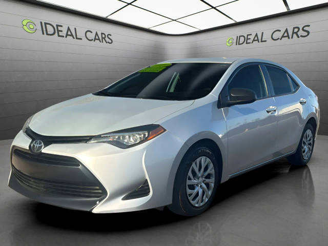 2019 Toyota Corolla LE FWD photo