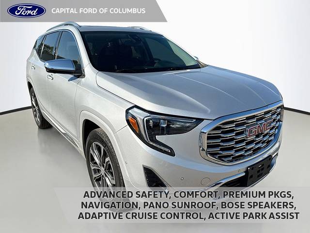 2020 GMC Terrain Denali AWD photo