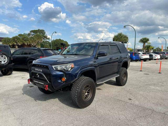 2015 Toyota 4Runner SR5 RWD photo