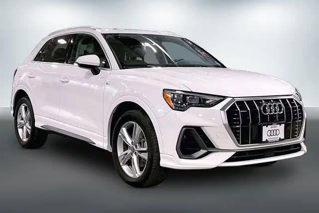 2020 Audi Q3 S line Premium AWD photo