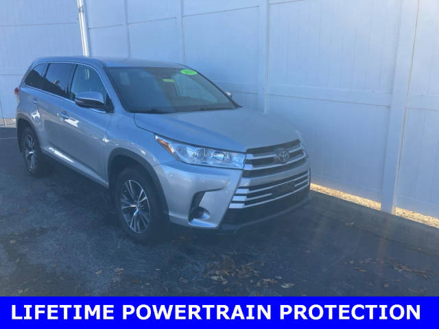 2019 Toyota Highlander LE AWD photo