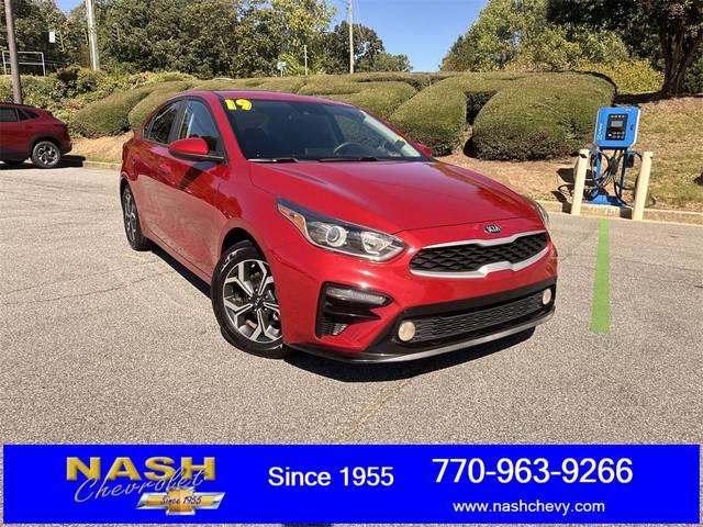 2019 Kia Forte LXS FWD photo