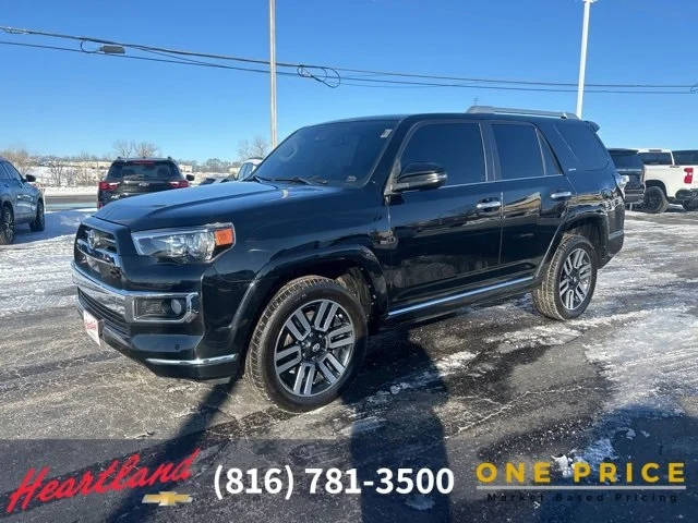 2020 Toyota 4Runner Limited 4WD photo