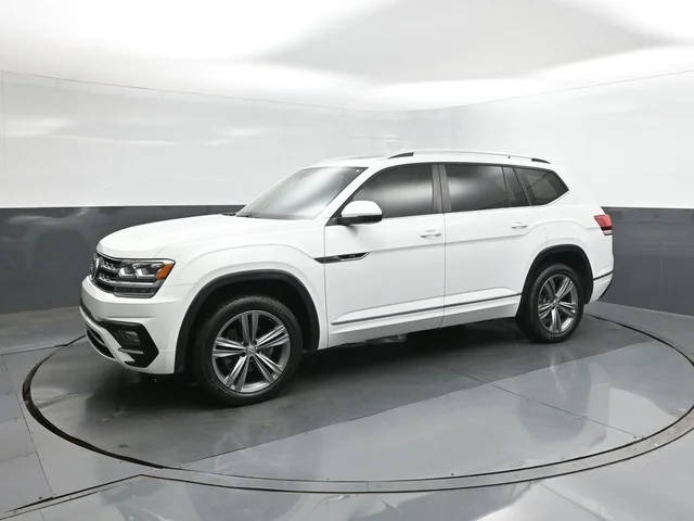 2019 Volkswagen Atlas 3.6L V6 SE w/Technology R-Line AWD photo