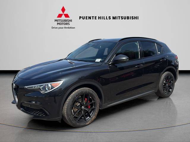 2019 Alfa Romeo Stelvio Ti Sport AWD photo