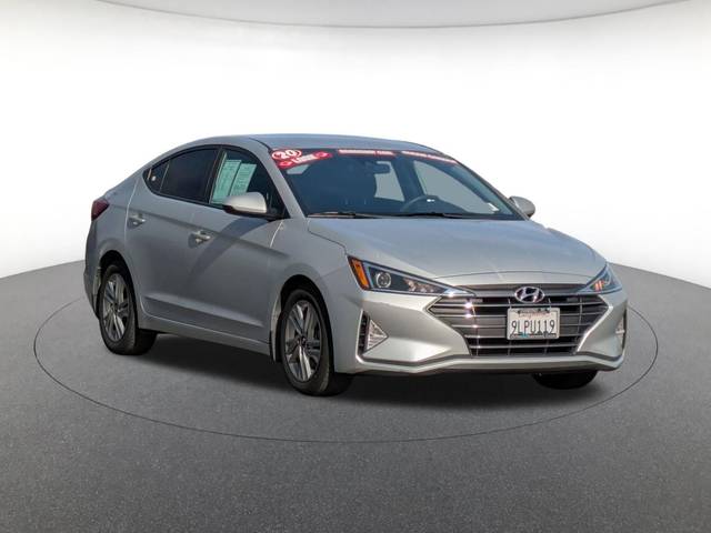 2020 Hyundai Elantra SEL FWD photo