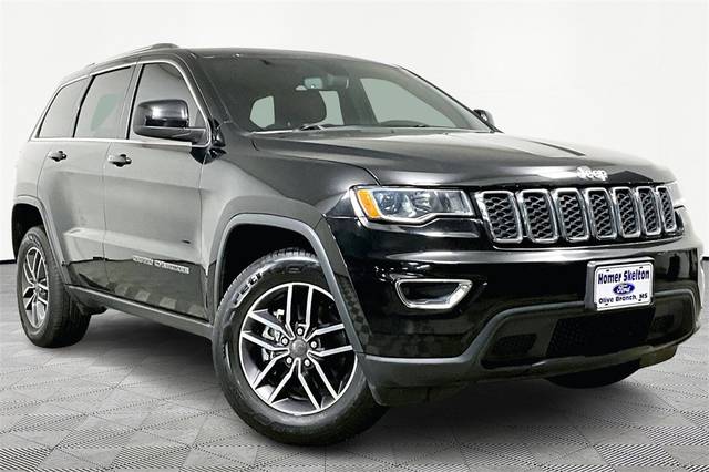 2019 Jeep Grand Cherokee Laredo E 4WD photo