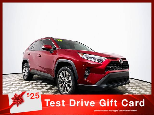 2019 Toyota RAV4 XLE Premium FWD photo