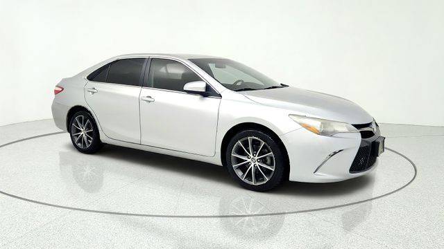 2015 Toyota Camry XSE FWD photo