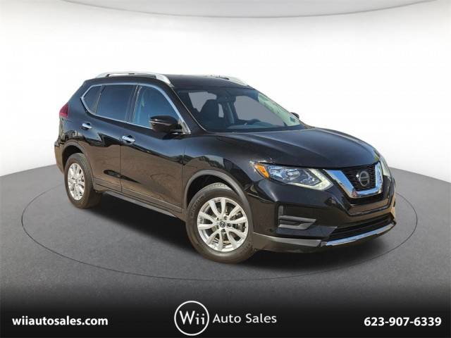 2018 Nissan Rogue SV FWD photo