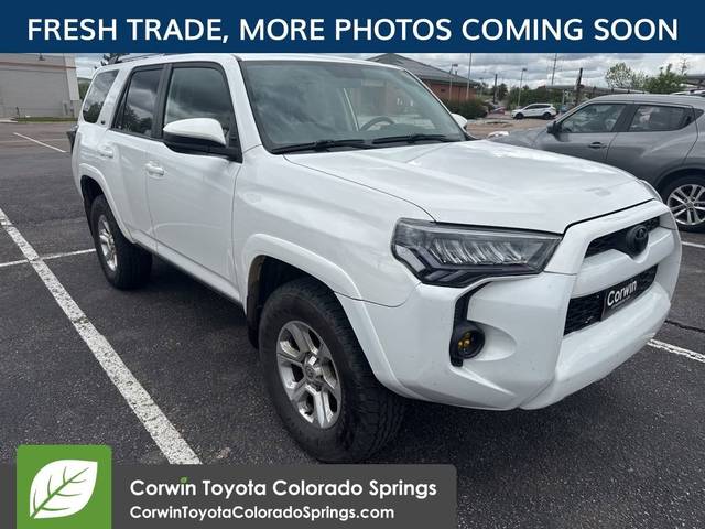 2019 Toyota 4Runner SR5 4WD photo
