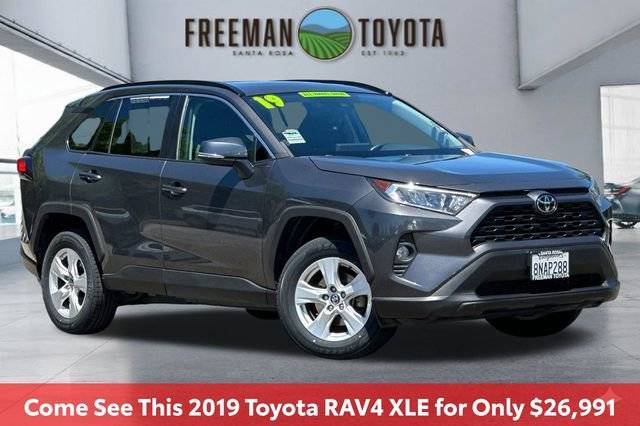 2019 Toyota RAV4 XLE AWD photo