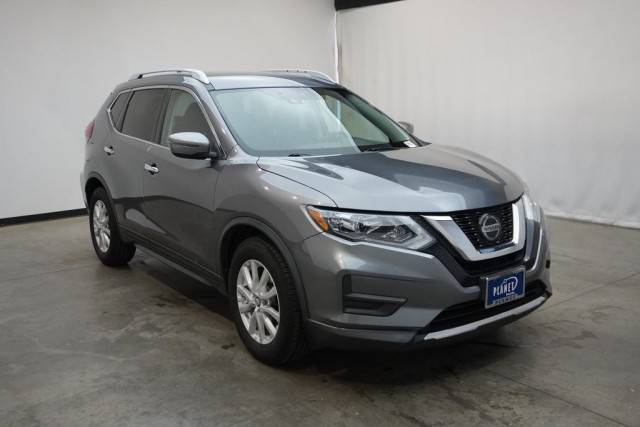 2019 Nissan Rogue SV FWD photo