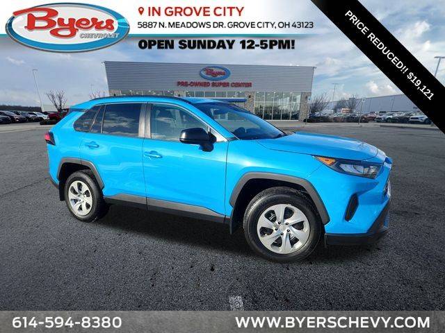 2019 Toyota RAV4 LE AWD photo