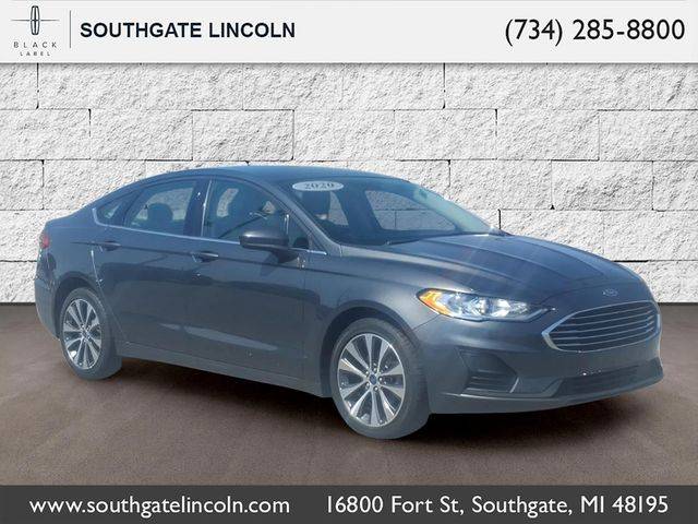 2020 Ford Fusion SE AWD photo