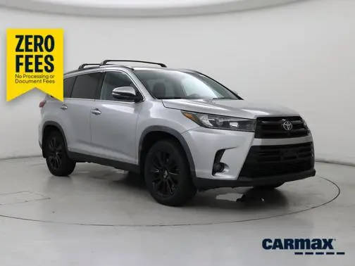 2019 Toyota Highlander SE AWD photo