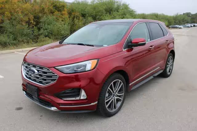 2019 Ford Edge Titanium FWD photo