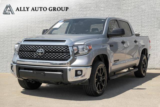 2020 Toyota Tundra SR5 4WD photo