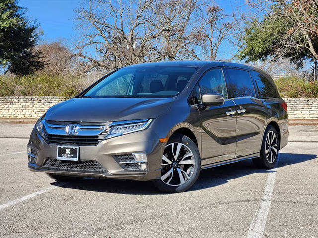 2019 Honda Odyssey Elite FWD photo