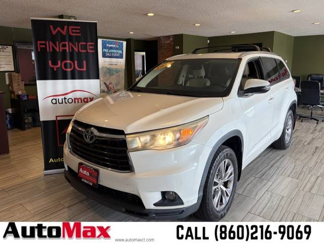 2015 Toyota Highlander XLE AWD photo