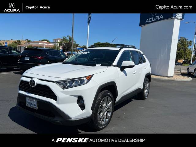 2019 Toyota RAV4 XLE Premium AWD photo