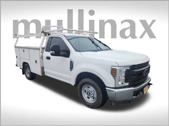 2019 Ford F-250 Super Duty XL RWD photo