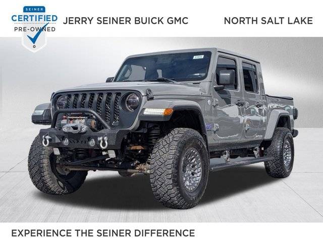 2020 Jeep Gladiator Overland 4WD photo