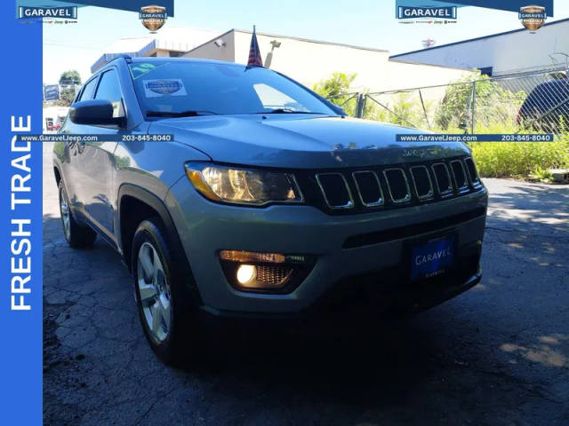 2019 Jeep Compass Latitude 4WD photo