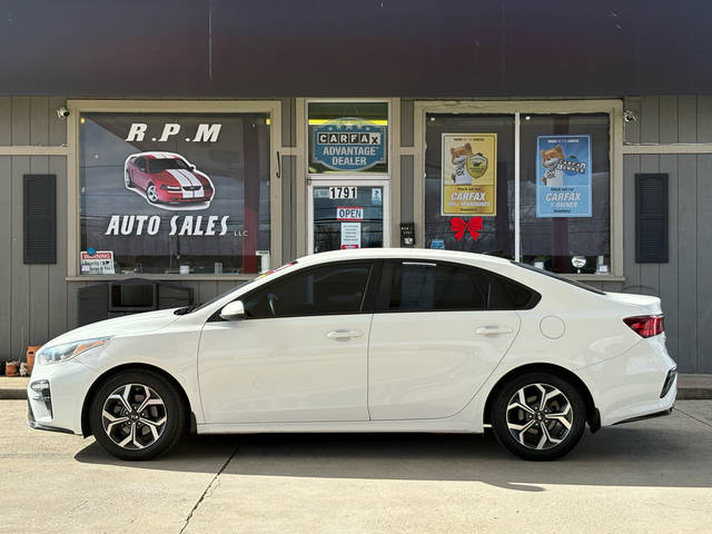 2020 Kia Forte LXS FWD photo