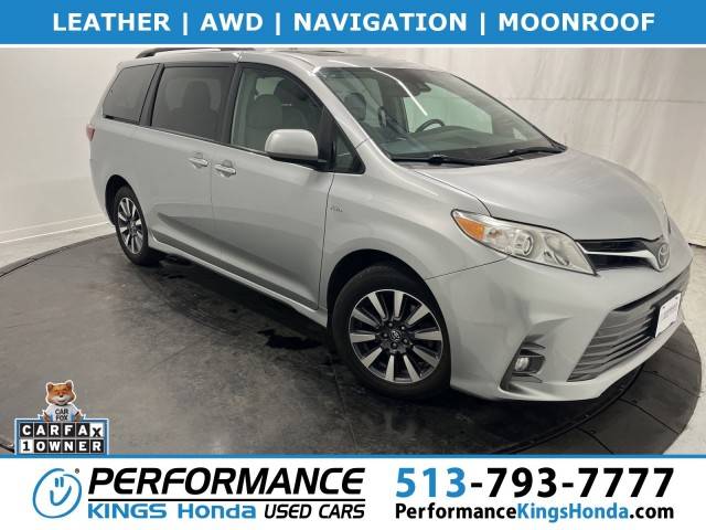 2020 Toyota Sienna XLE AWD photo