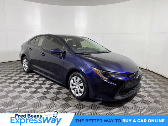2020 Toyota Corolla LE FWD photo