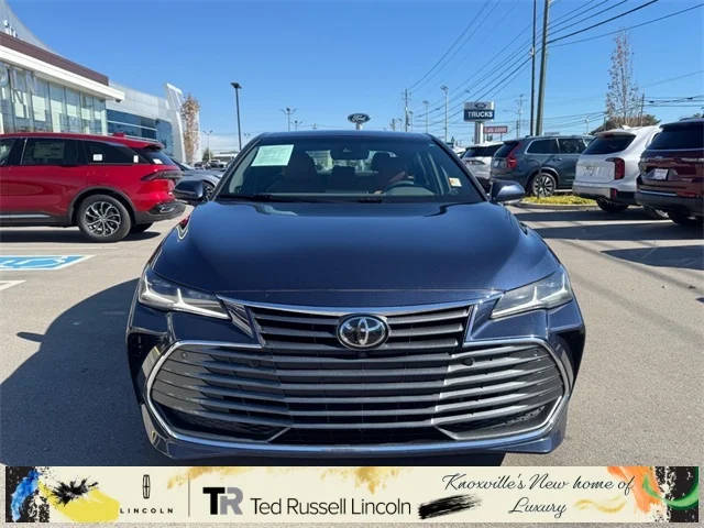 2020 Toyota Avalon Limited FWD photo