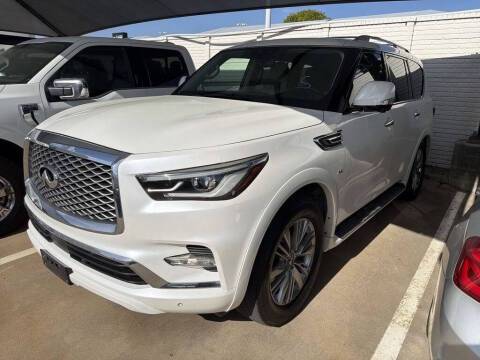 2019 Infiniti QX80 LUXE RWD photo